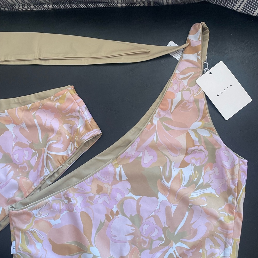Baiia 4 piece reversible swimsuit Pink & Beige